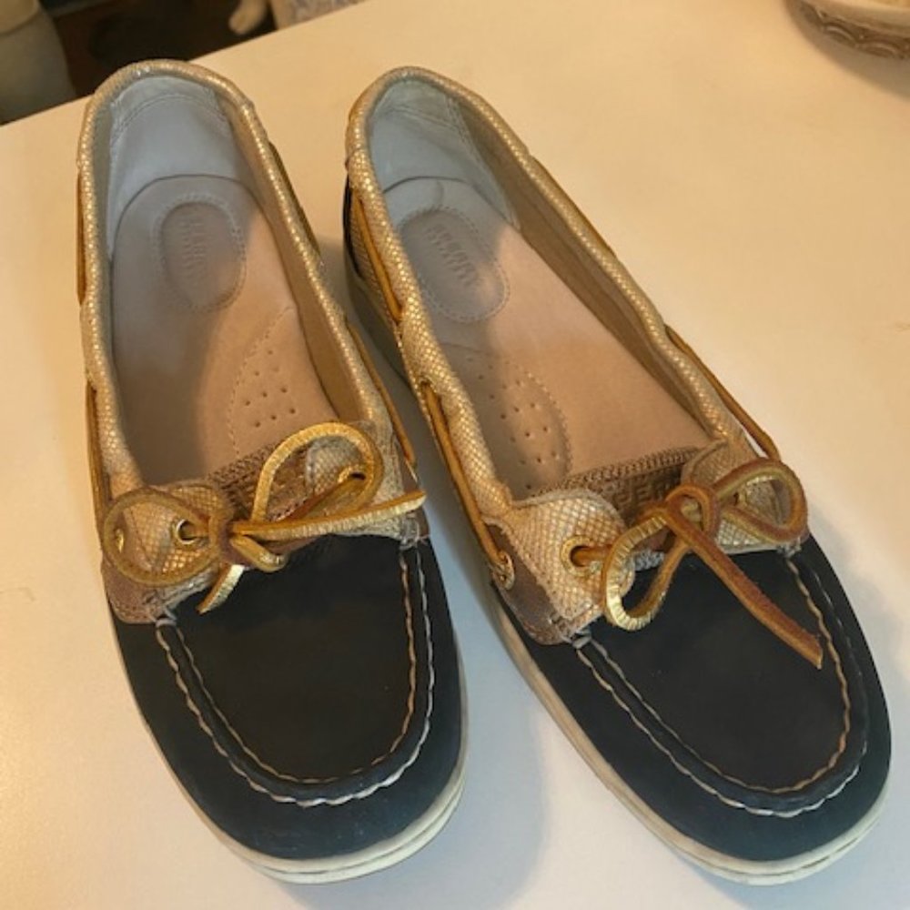 Sperry Topsiders - Picture 6 of 9